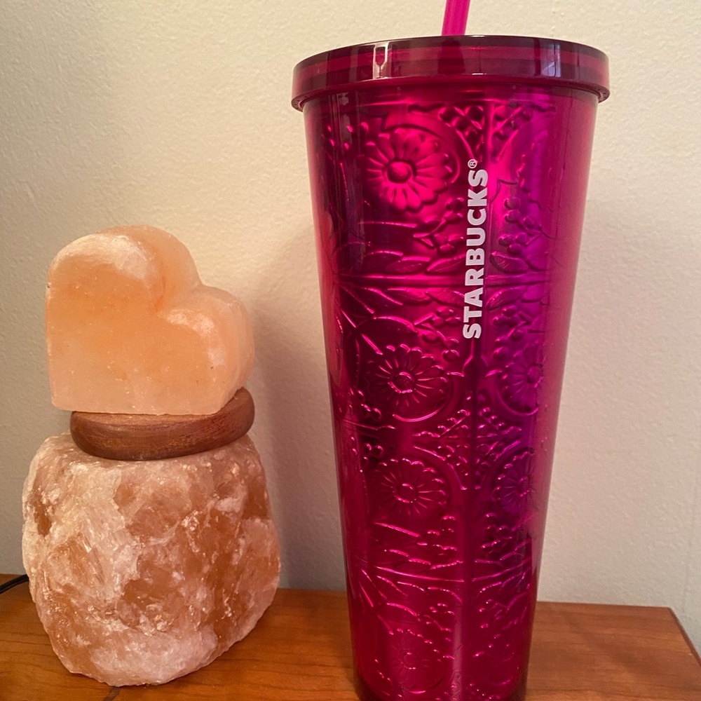 Pink detailed Starbucks plastic tumbler 💞💗